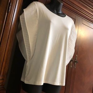NWT Marc NY size S White Flutter Sleeve Top